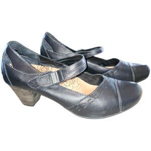 Taos Black Stunner Mary Jane Heels. Sz. 10